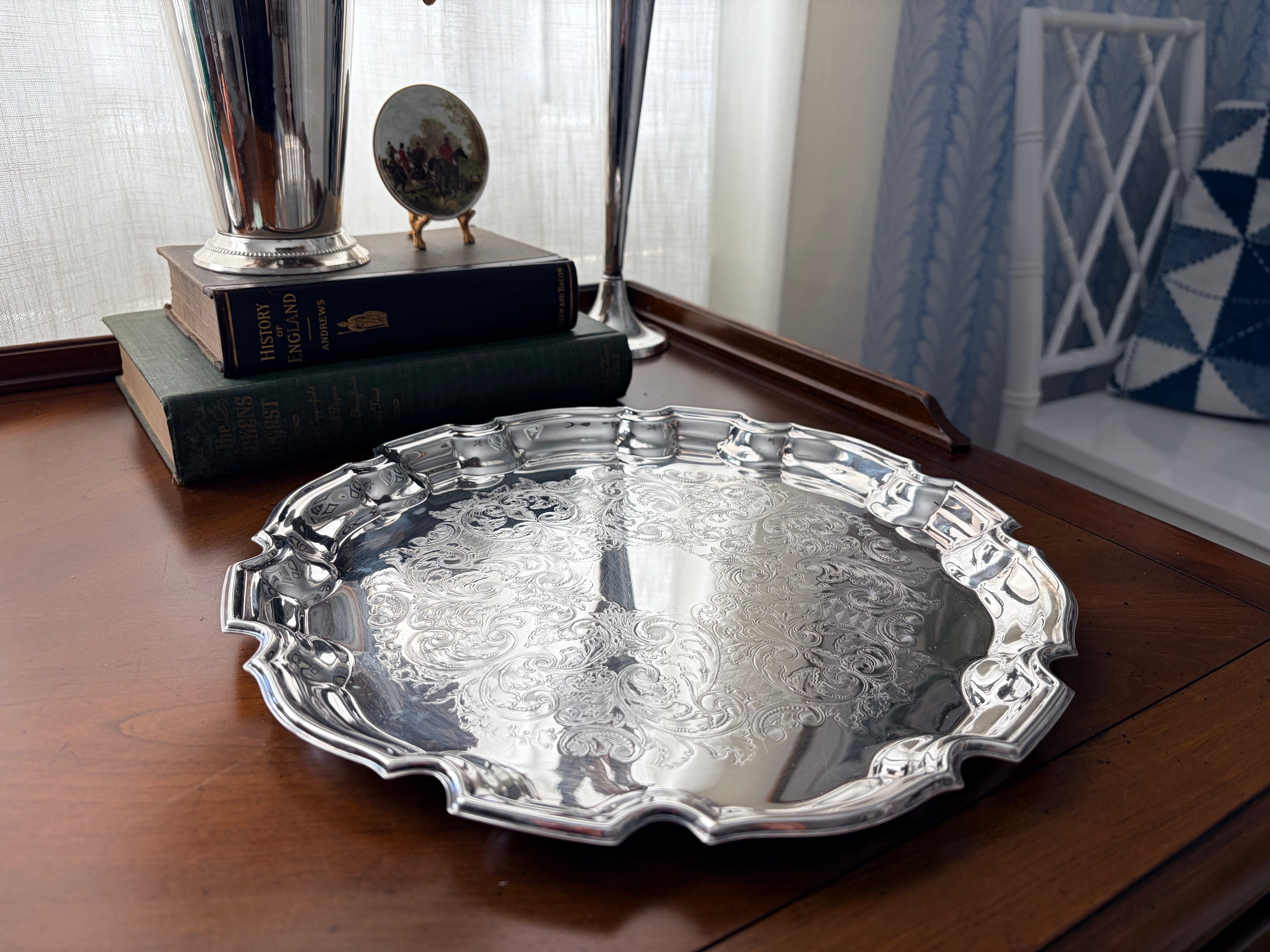 Towle silverplate tray, 12 inches, with a shaped Chippendale rim and engraved acanthus center